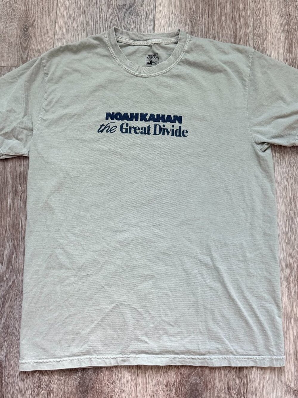 Official Noah Kahan The Great Divide 2026 Tour Tee Concert Shirt L